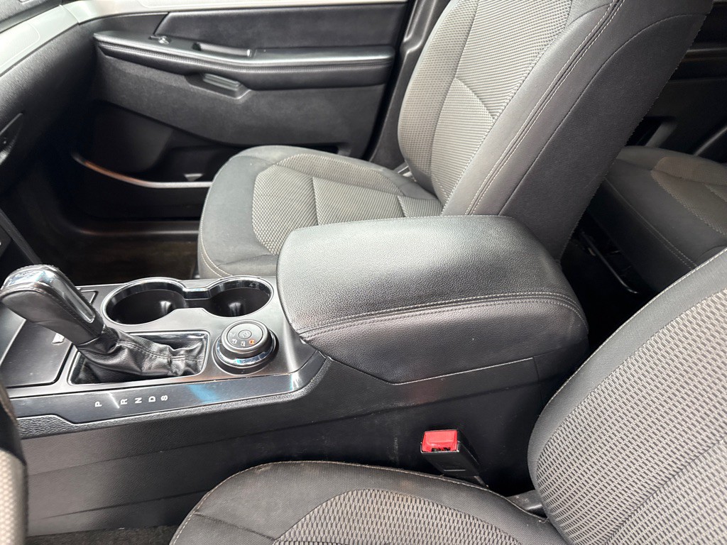 2016 Ford Explorer Image 7