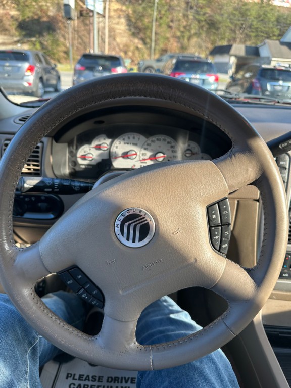 2003 Mercury Mountaineer Image 5