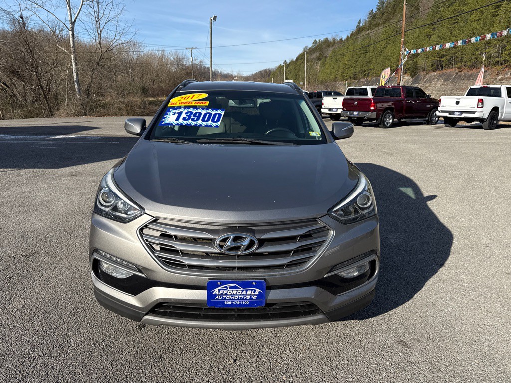 2017 Hyundai Santa Fe Sport Image 2