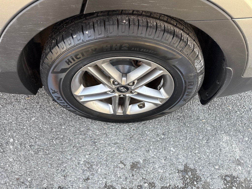 2017 Hyundai Santa Fe Sport Image 10