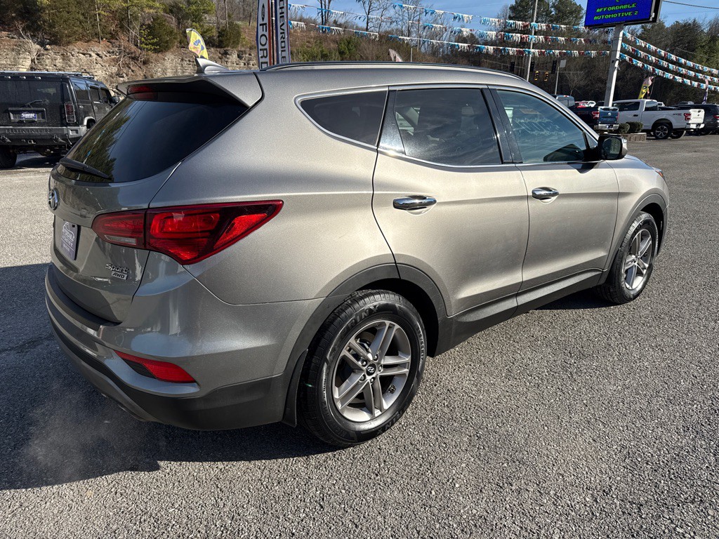 2017 Hyundai Santa Fe Sport Image 13