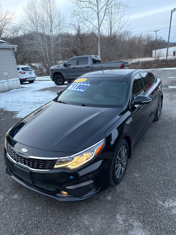 2019 Kia Optima Image 2