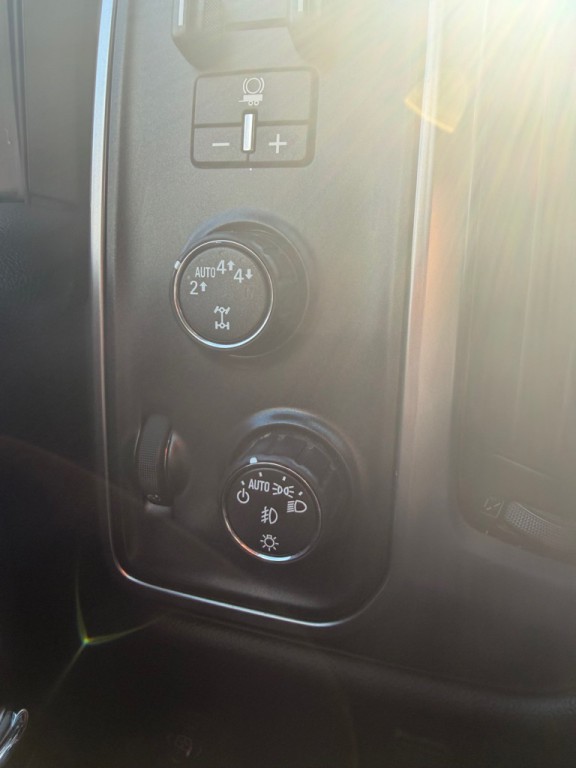 2017 Chevrolet Silverado 1500 Image 8