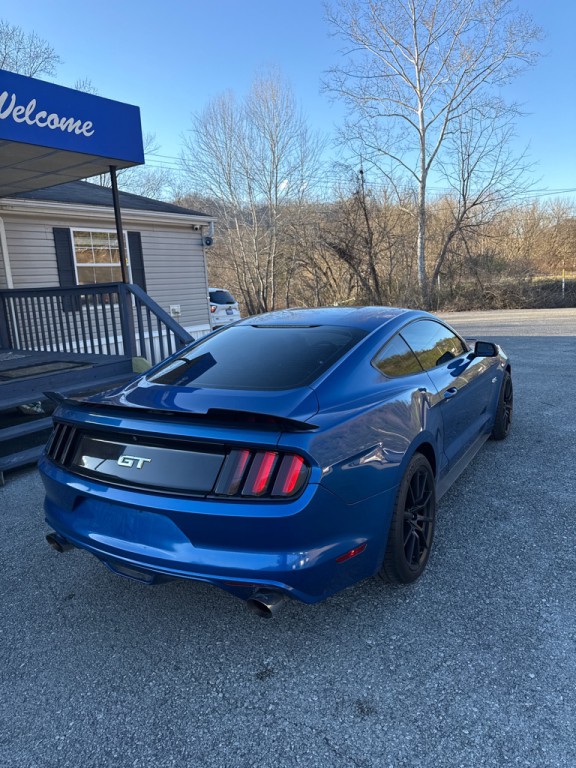 2017 Ford Mustang Image 7