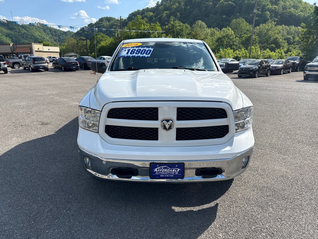 2016 RAM 1500 Image 2