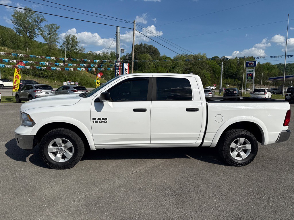 2016 RAM 1500 Image 4