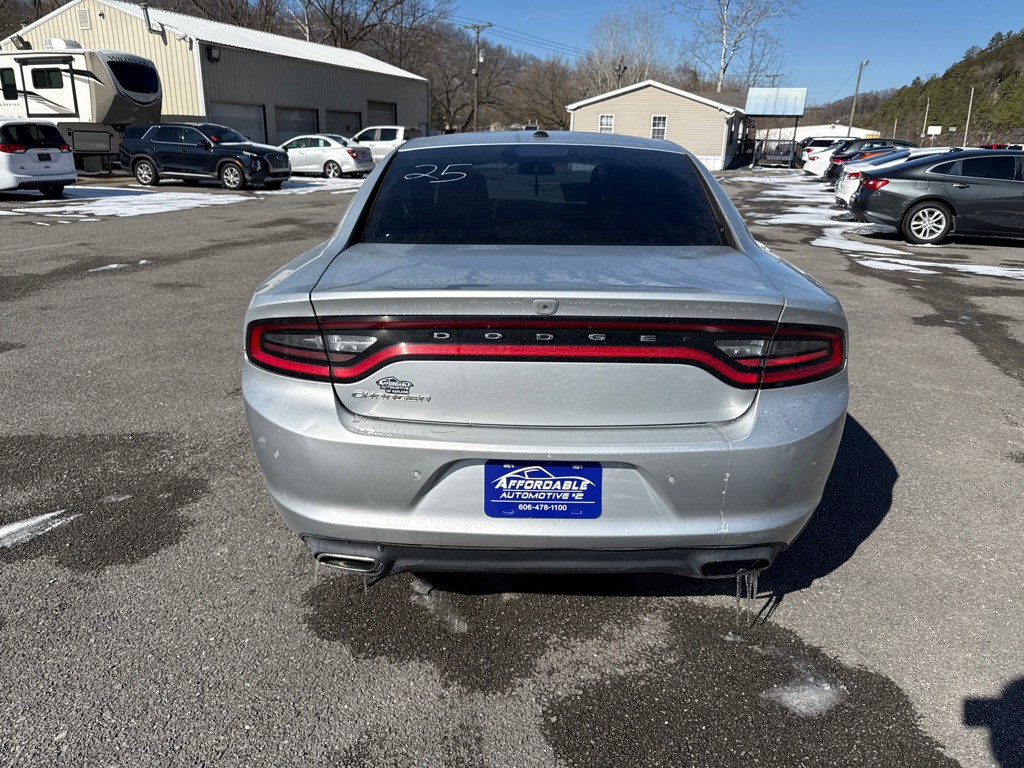 2019 Dodge Charger Image 10