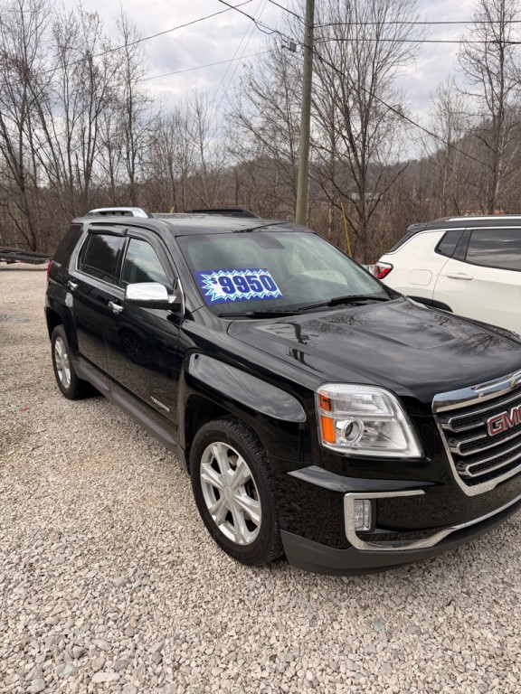 2017 GMC Terrain Image 1