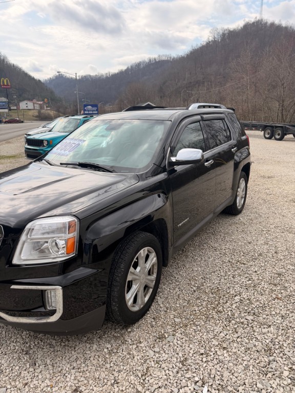 2017 GMC Terrain Image 3