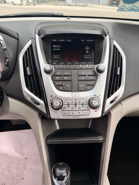 2017 GMC Terrain Image 6