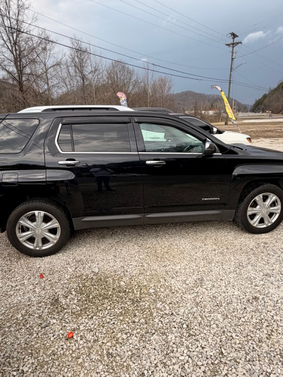 2017 GMC Terrain Image 9
