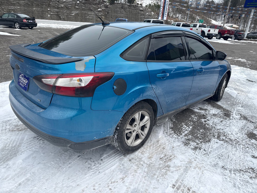 2012 Ford Focus Image 9