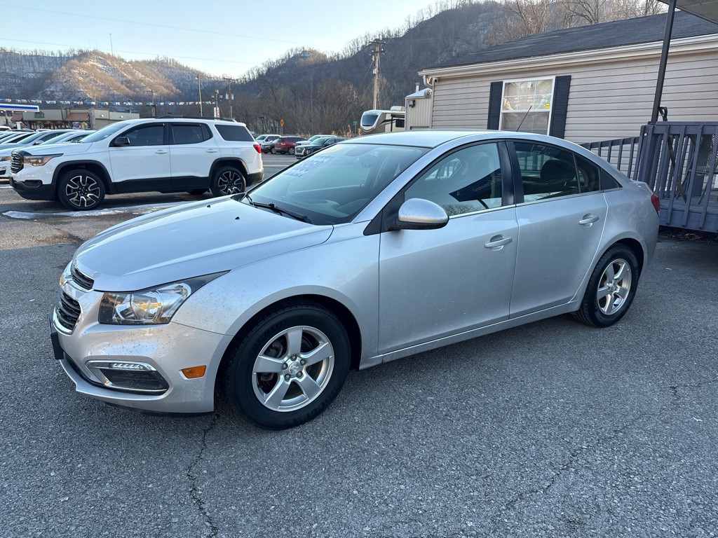 2016 Chevrolet Cruze Image 3
