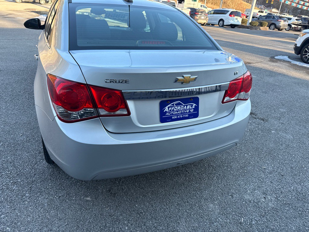 2016 Chevrolet Cruze Image 10