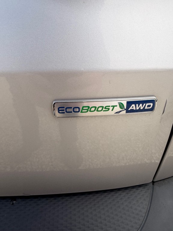 2020 Ford Escape Image 9