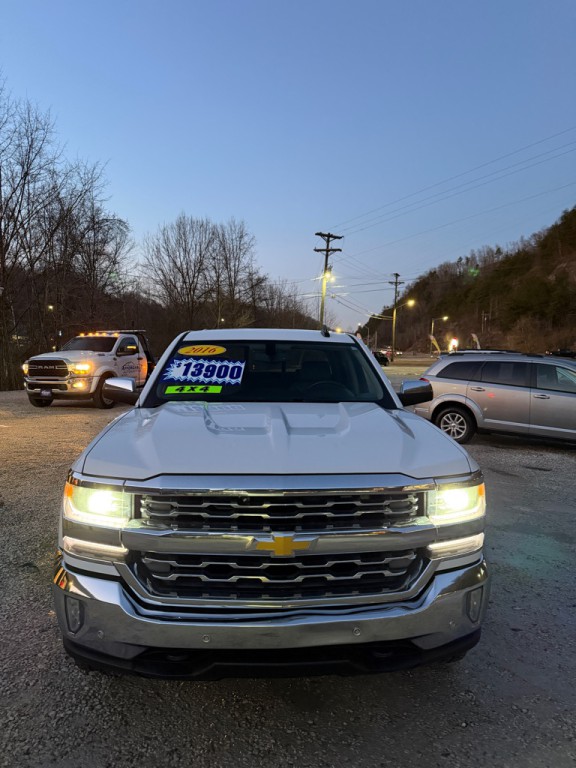 2016 Chevrolet Silverado 1500 Image 2