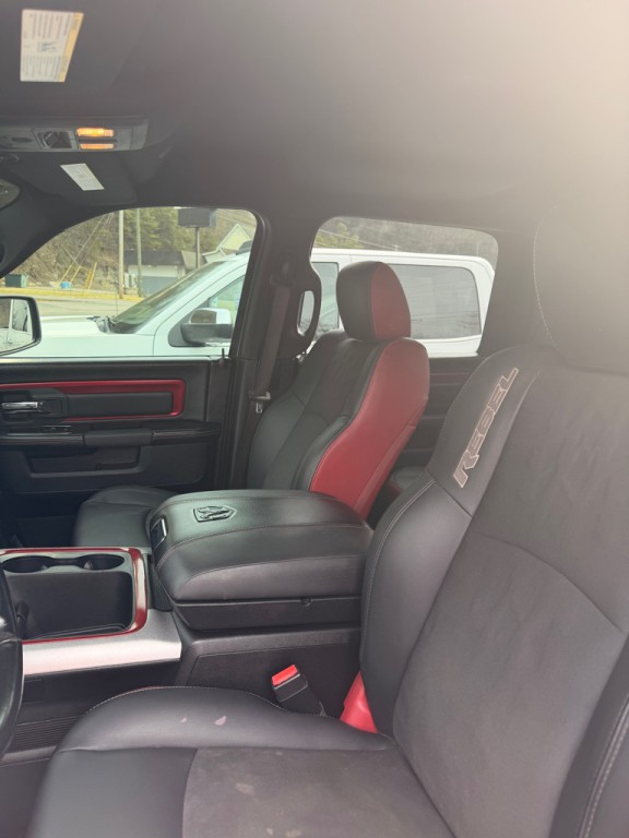 2017 RAM 1500 Image 4