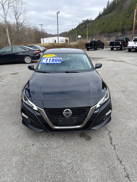 2020 Nissan Altima Image 7