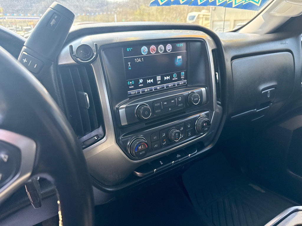 2017 Chevrolet Silverado 1500 Image 8