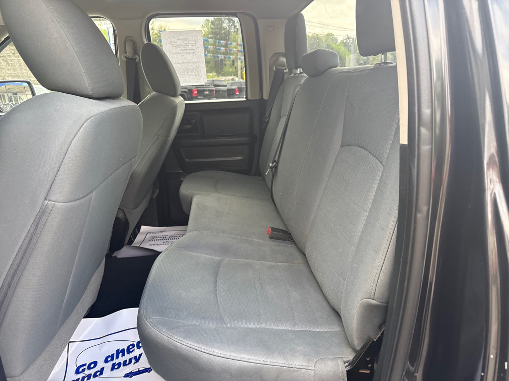 2017 RAM 1500 Image 9