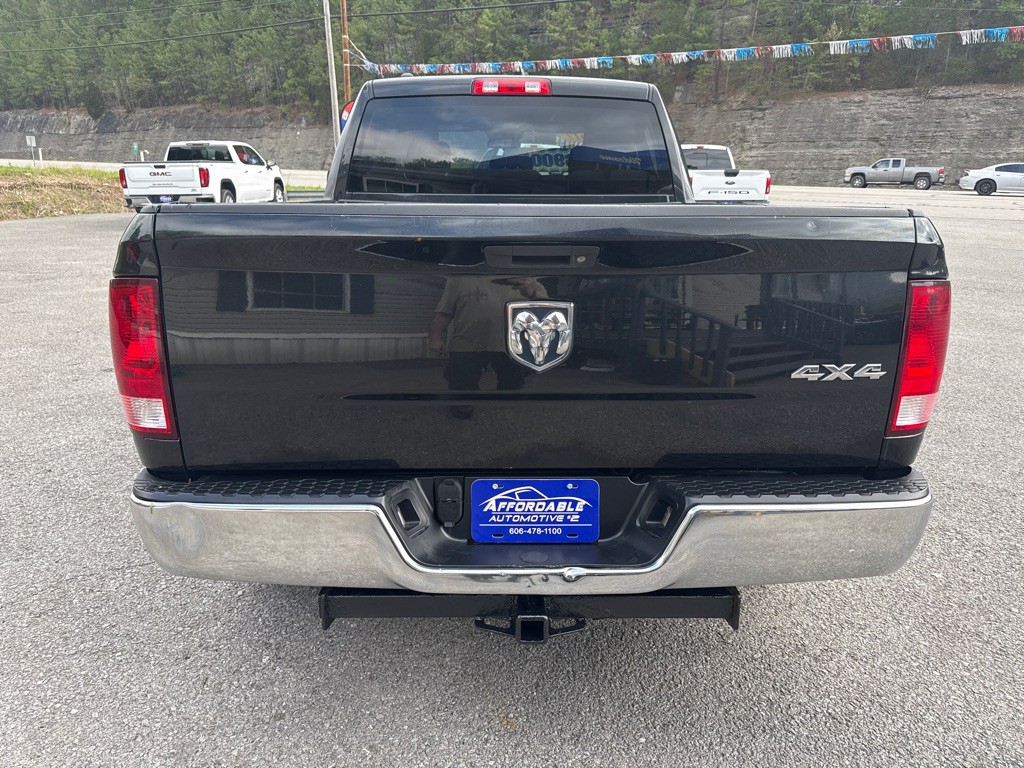 2017 RAM 1500 Image 11
