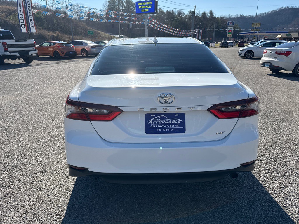 2023 Toyota Camry Image 8