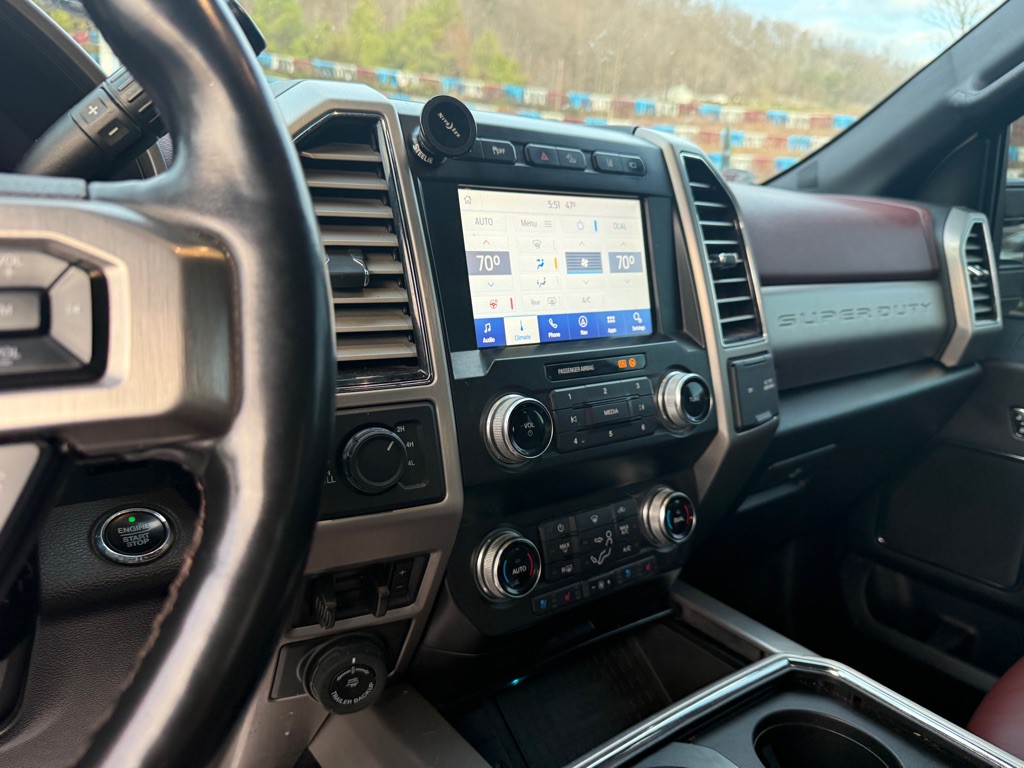 2021 Ford F-250 Image 8