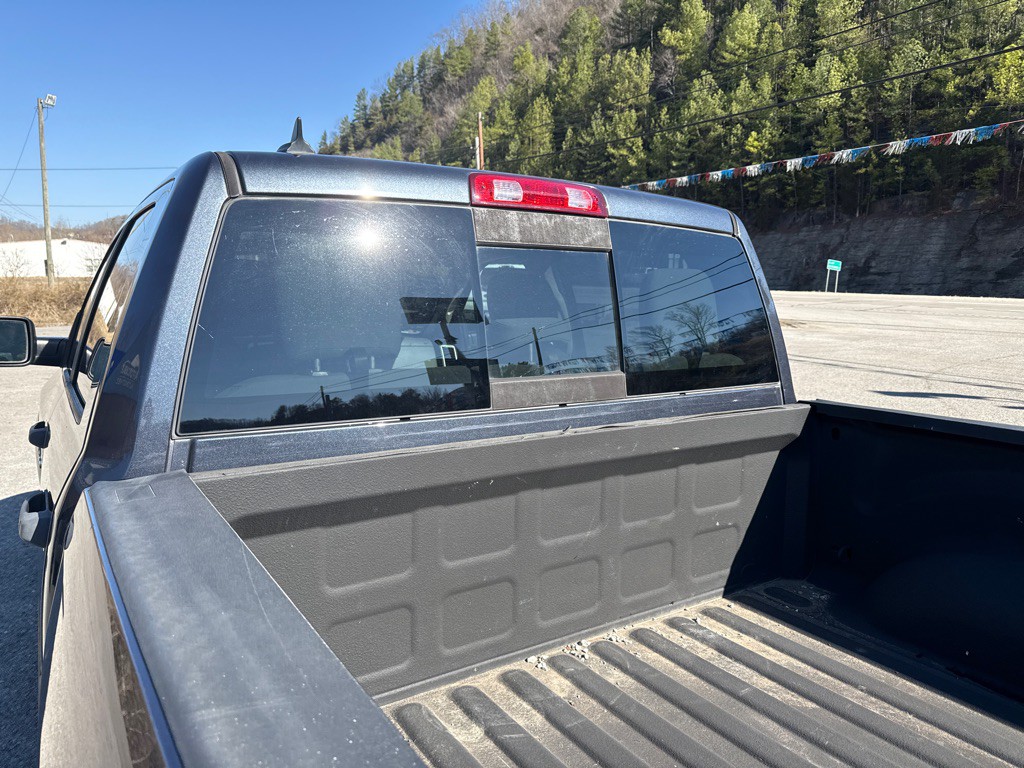 2016 RAM 1500 Image 11