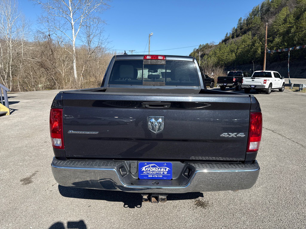 2016 RAM 1500 Image 12