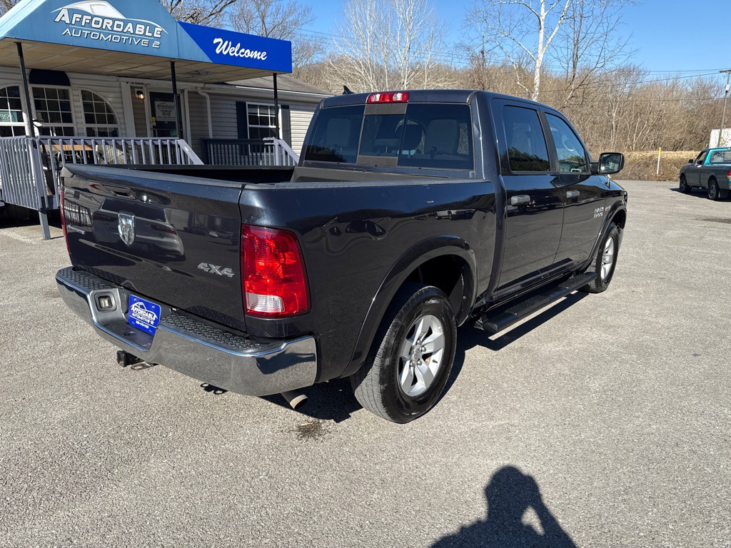 2016 RAM 1500 Image 13