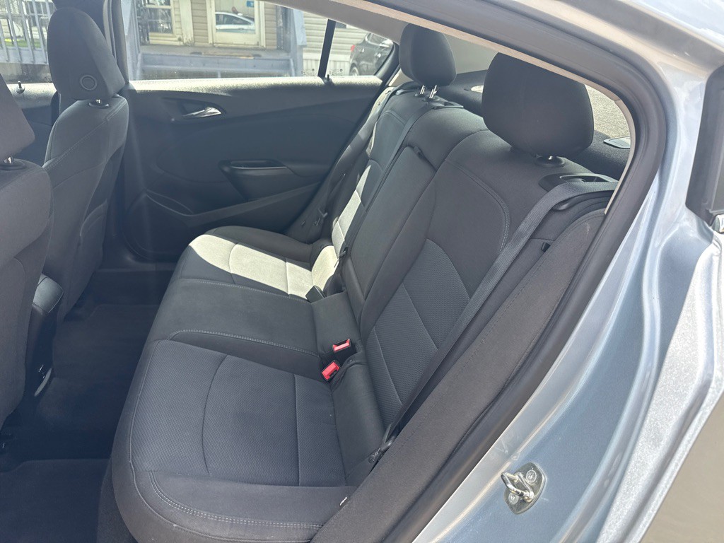 2018 Chevrolet Cruze Image 9