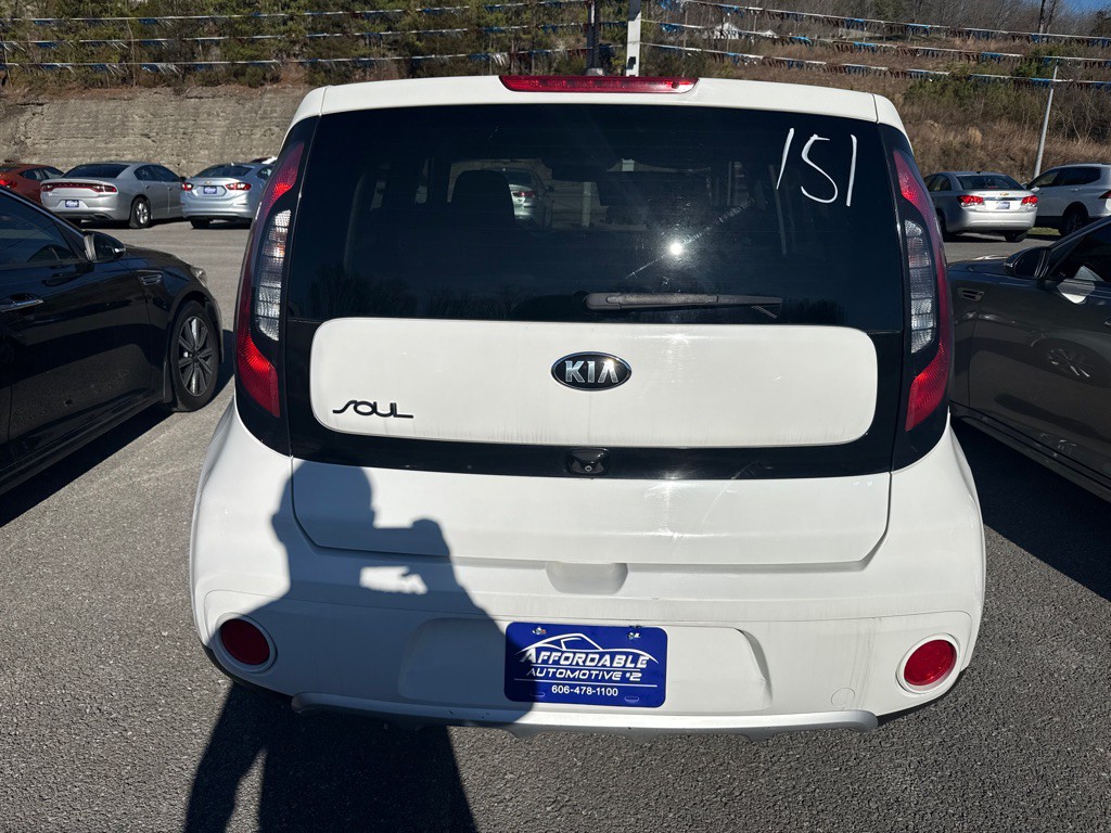 2017 Kia Soul Image 7