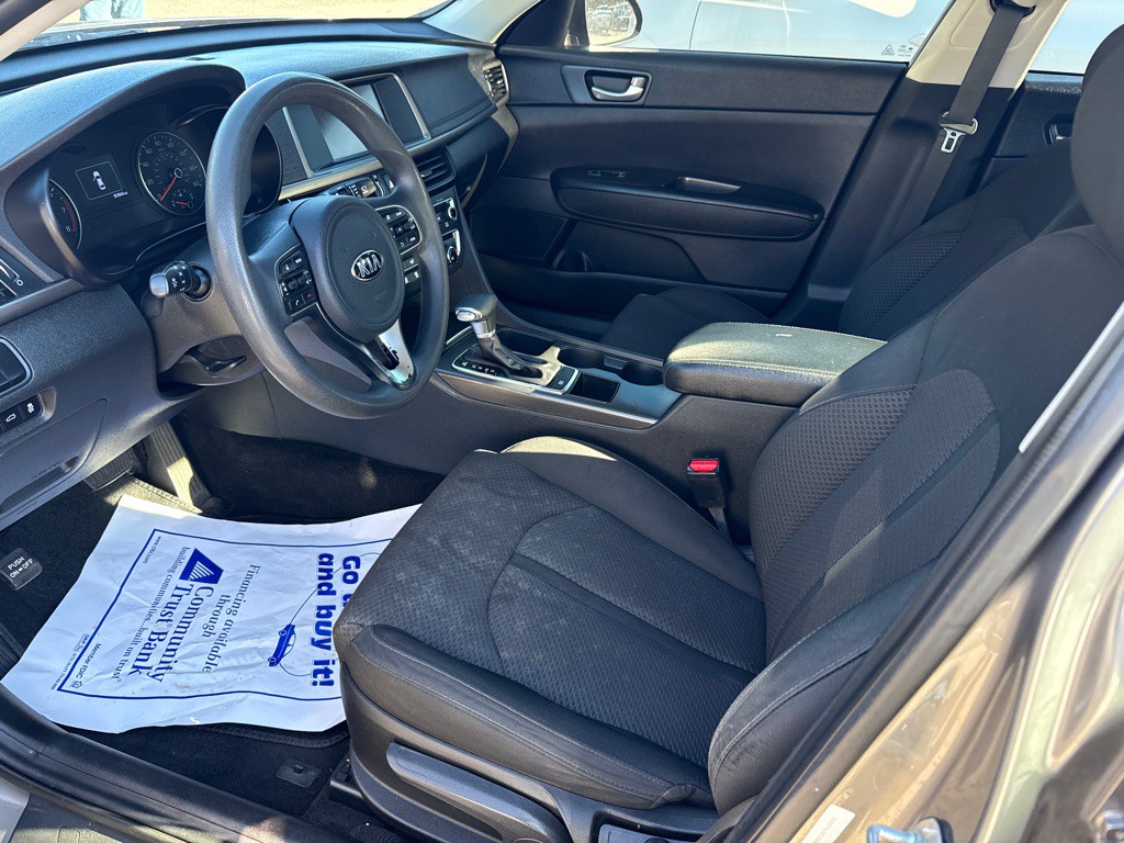2018 Kia Optima Image 4