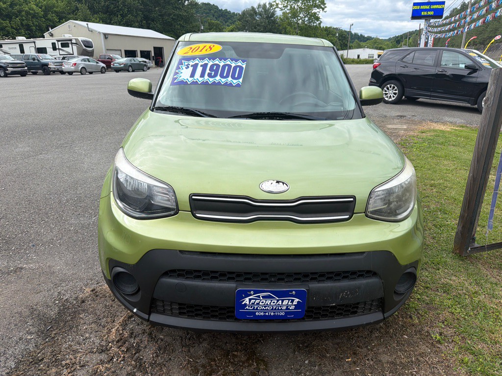 2018 Kia Soul Image 2