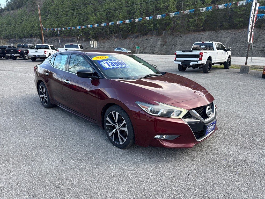 2018 Nissan Maxima Image 1