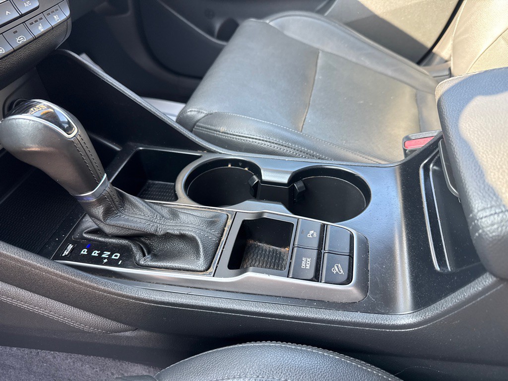 2016 Hyundai Tucson Image 9