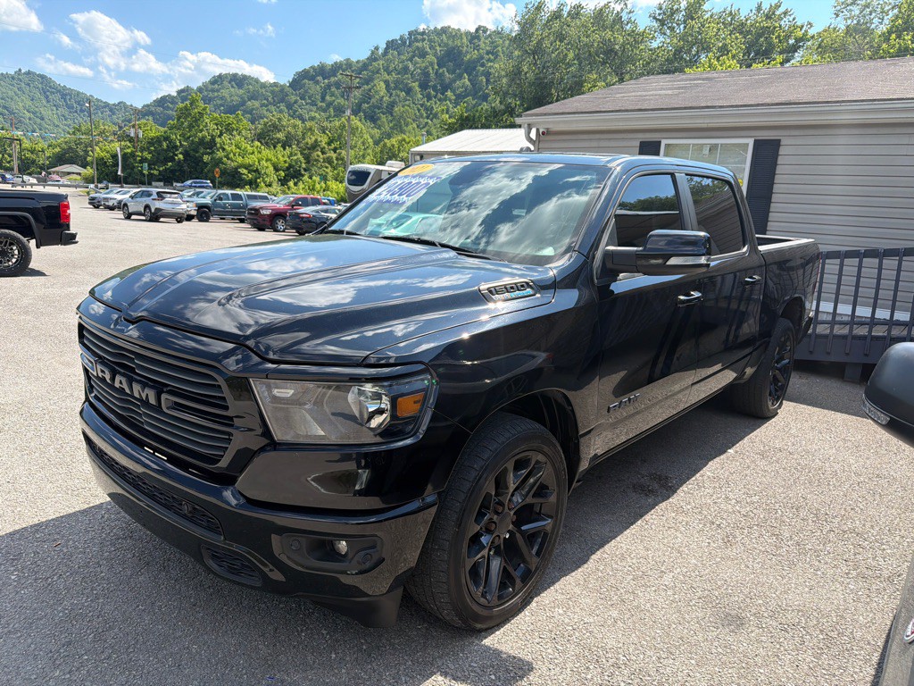 2021 RAM 1500 Image 3