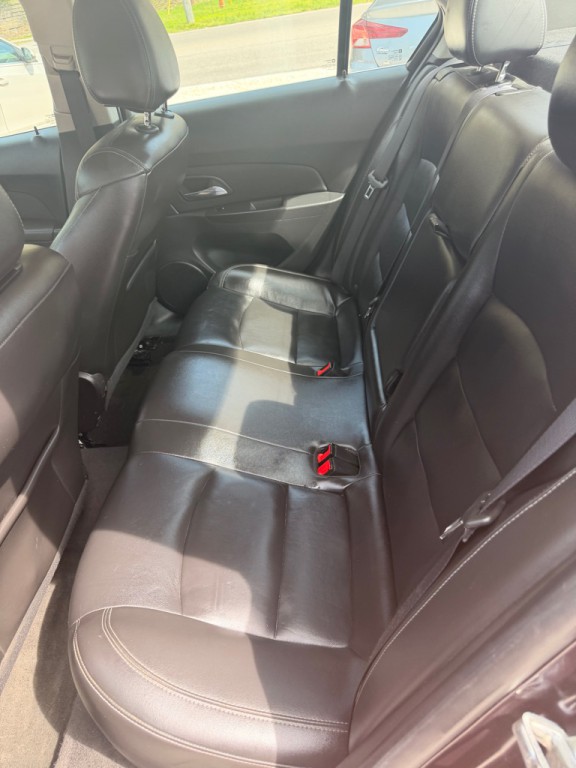 2015 Chevrolet Cruze Image 7