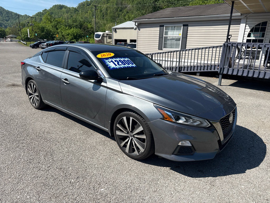 2020 Nissan Altima Image 1