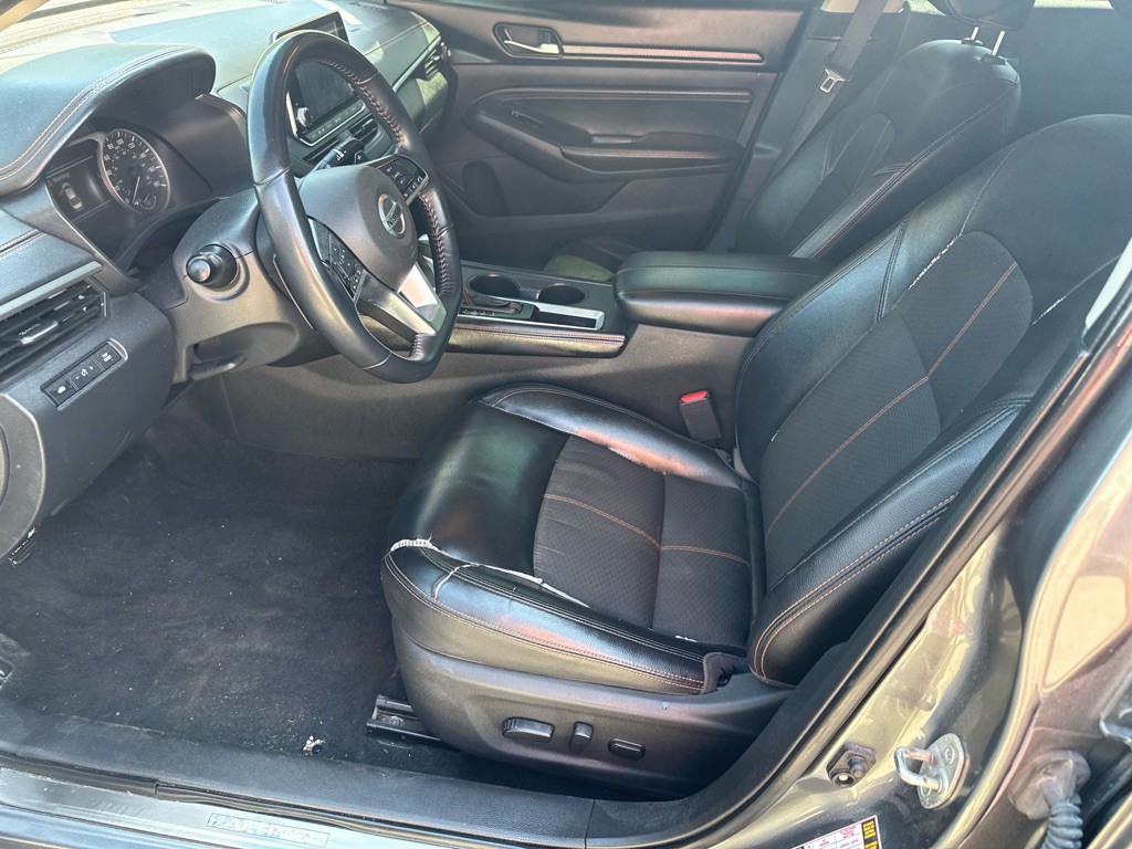 2020 Nissan Altima Image 5