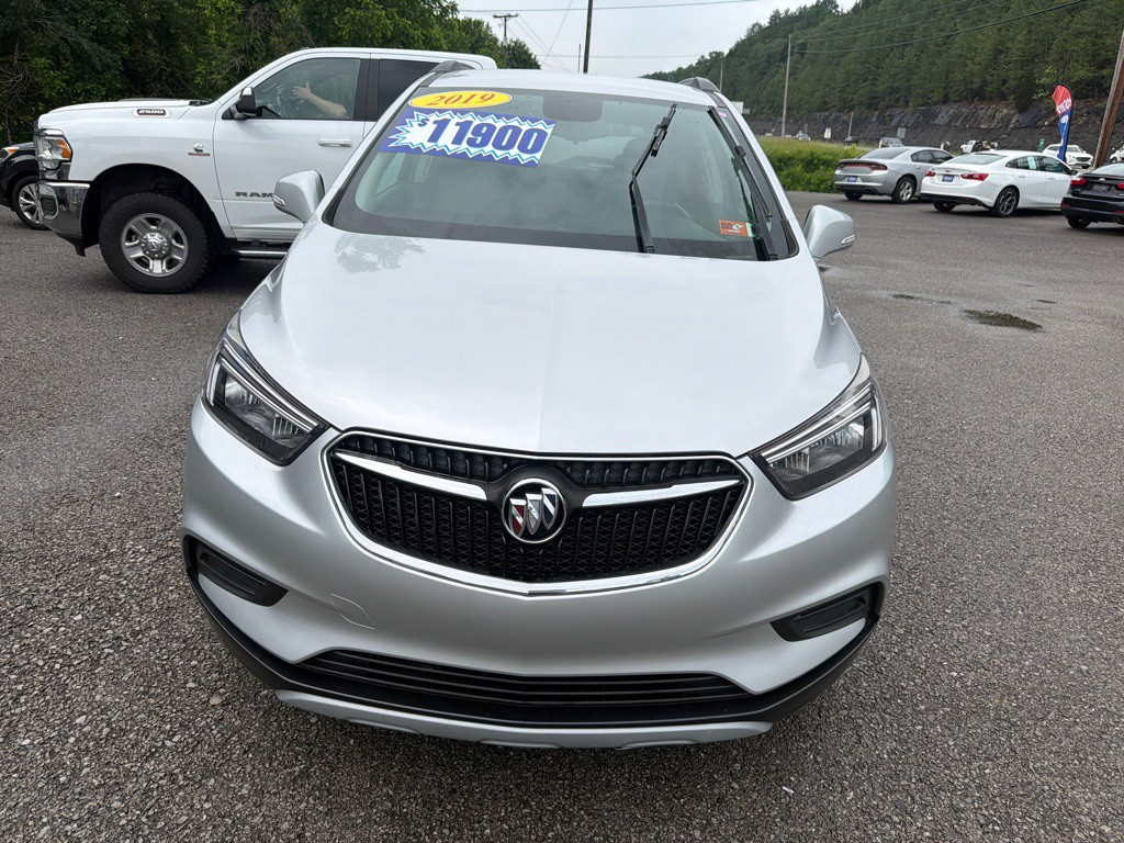 2019 Buick Enclave Image 2