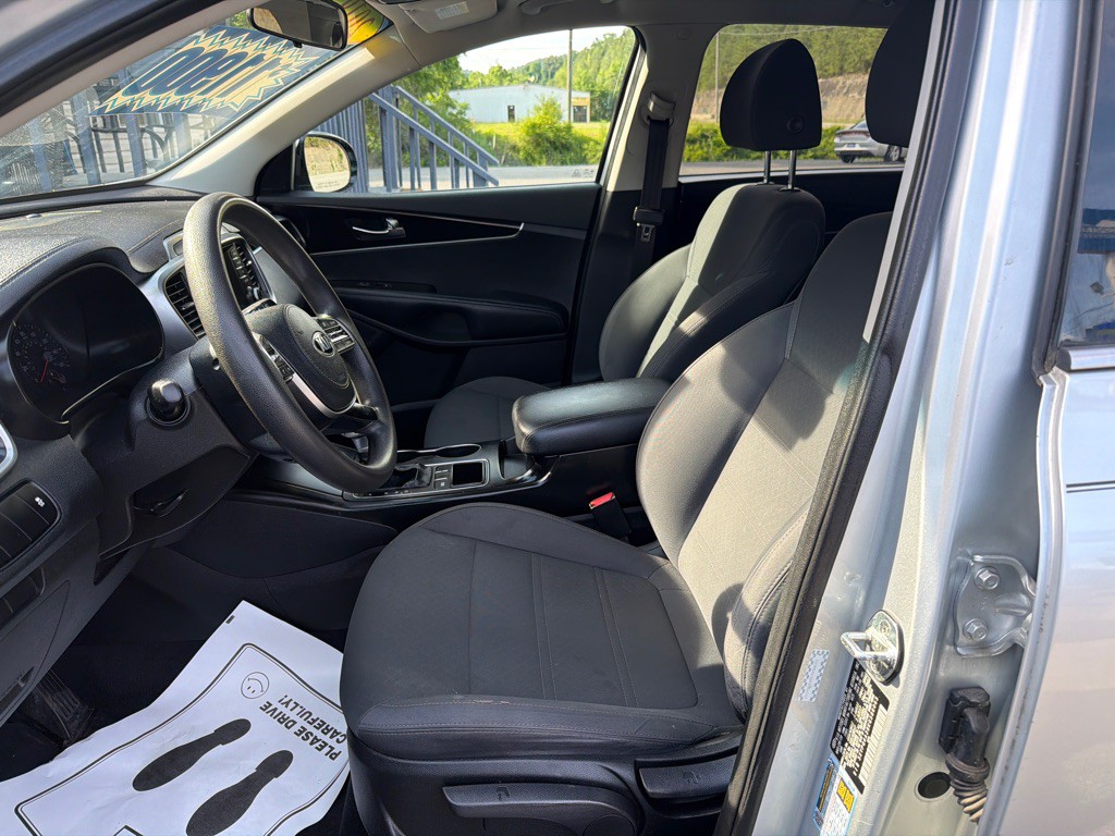 2019 Kia Sorento Image 4