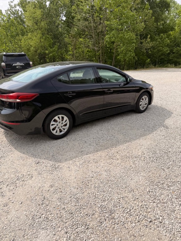 2018 Hyundai Elantra Image 9