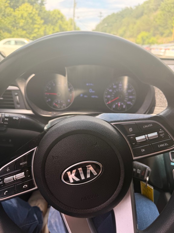 2019 Kia Optima Image 5
