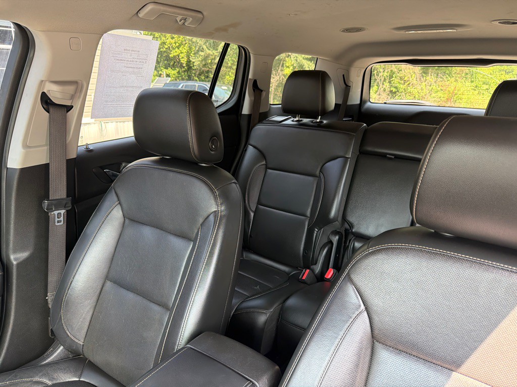2020 GMC Acadia Image 10
