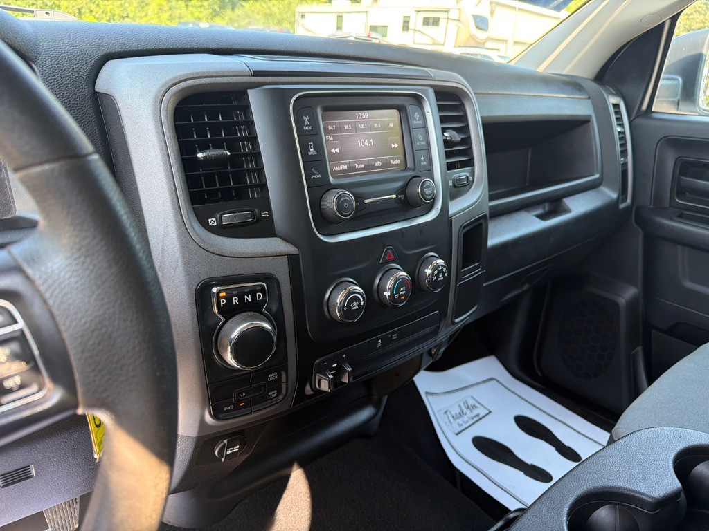 2021 RAM 1500 Image 6