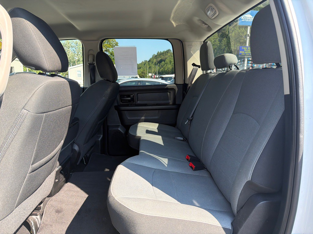 2021 RAM 1500 Image 8