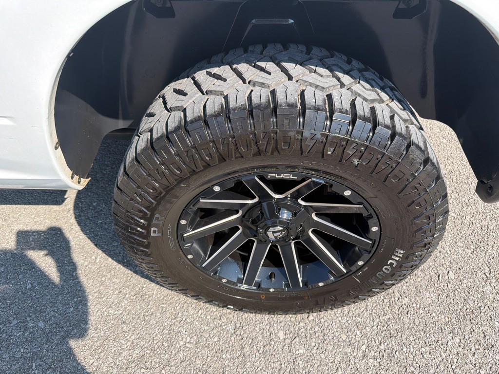 2021 RAM 1500 Image 9