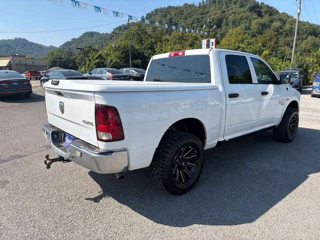 2021 RAM 1500 Image 12