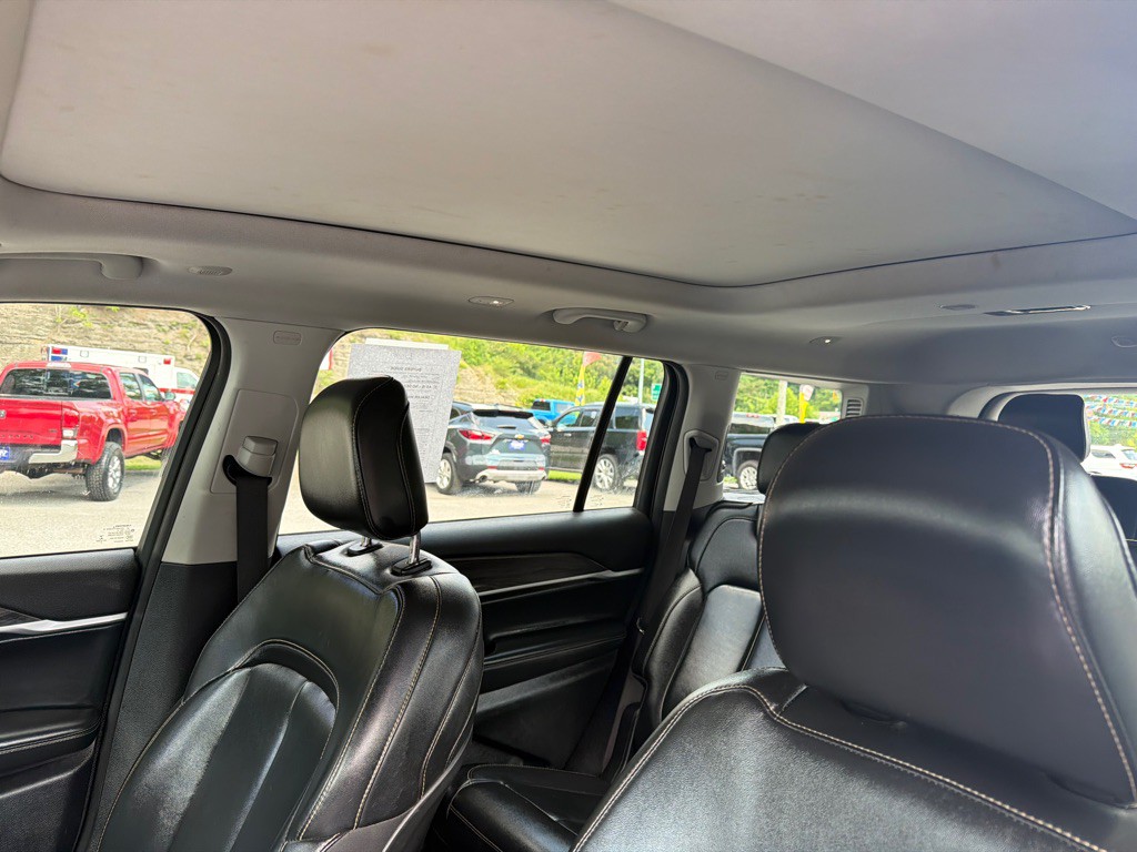 2021 Jeep Grand Cherokee Image 5